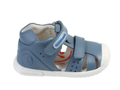 Biomecanics 252124-A631 urban indigo
detské sandálky